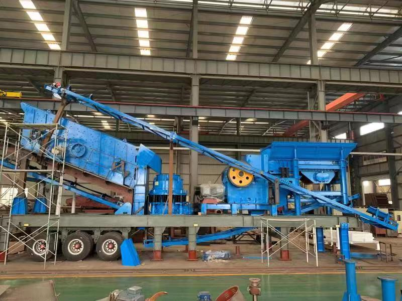 Modern Stone Crusher Machine Manufacturer Mobile Jaw Crusher Plant(图1)