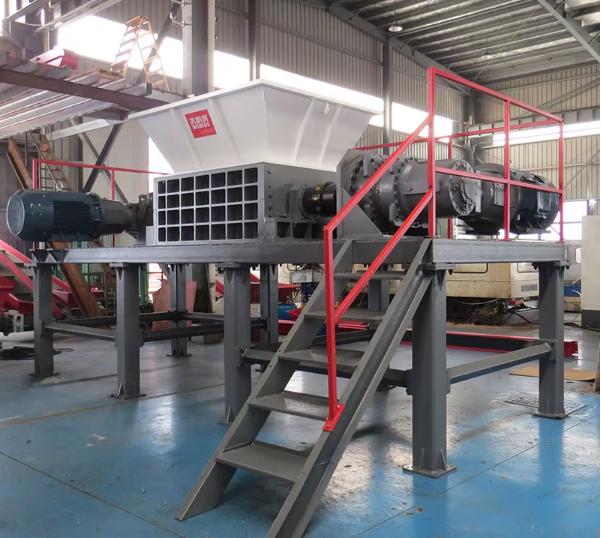 Waste Plastic/Tire/Rubber Shredder machine(图1)